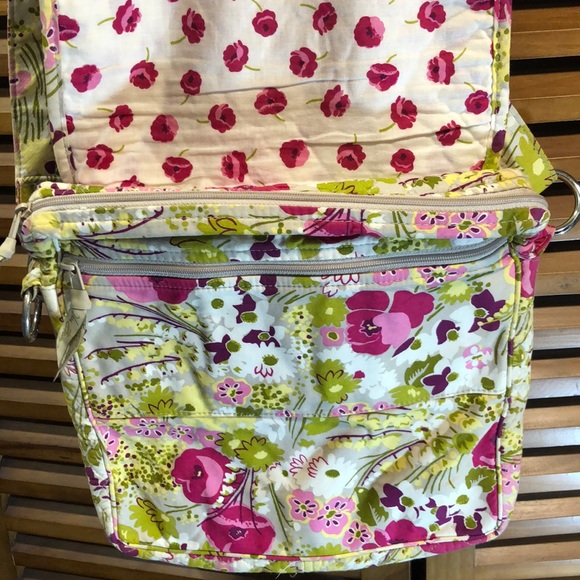 Vera Bradley Make Me Blush Messenger Bag Crossbody - Picture 3 of 7